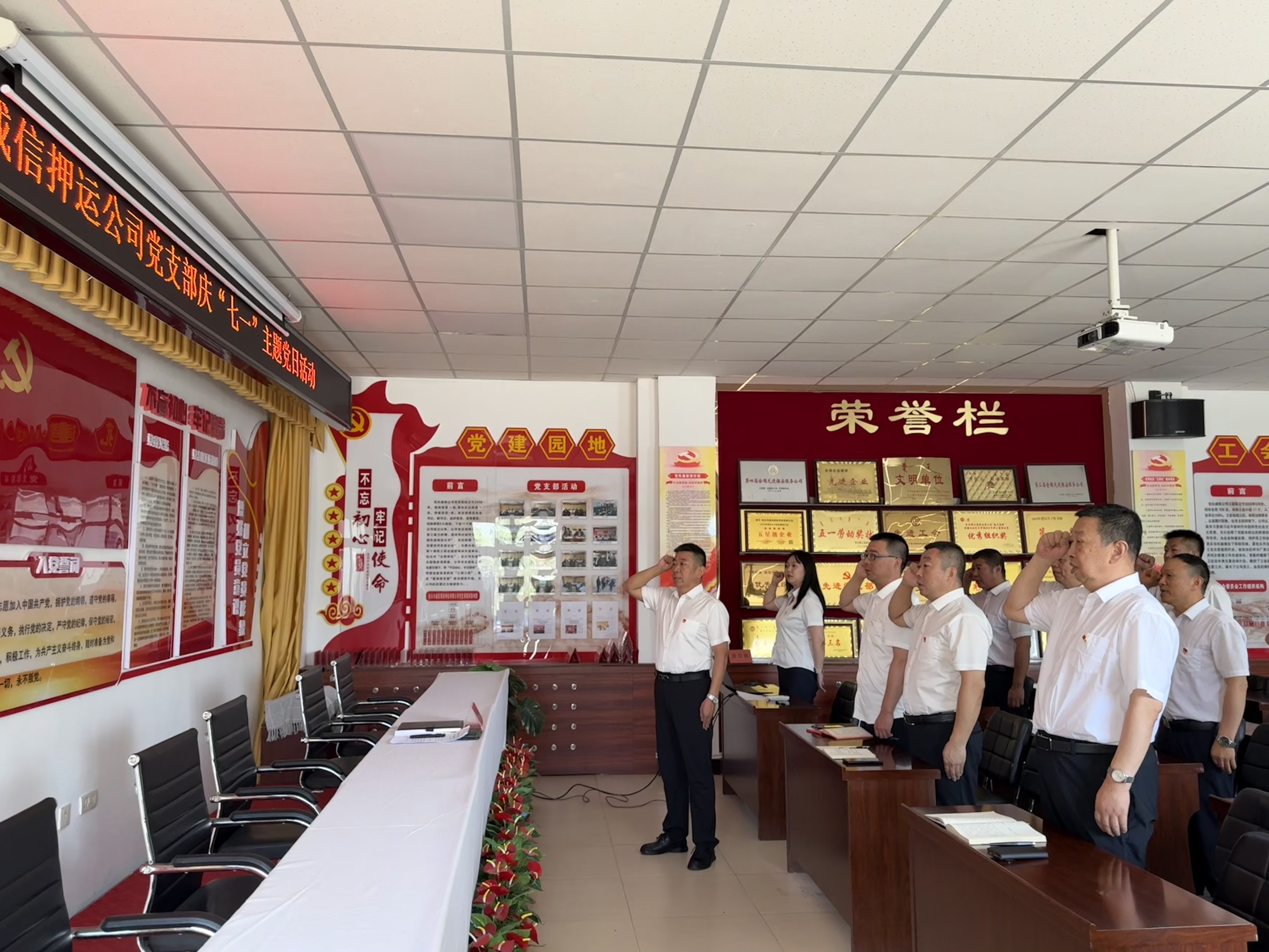 包头2.jpg 包头2.jpg